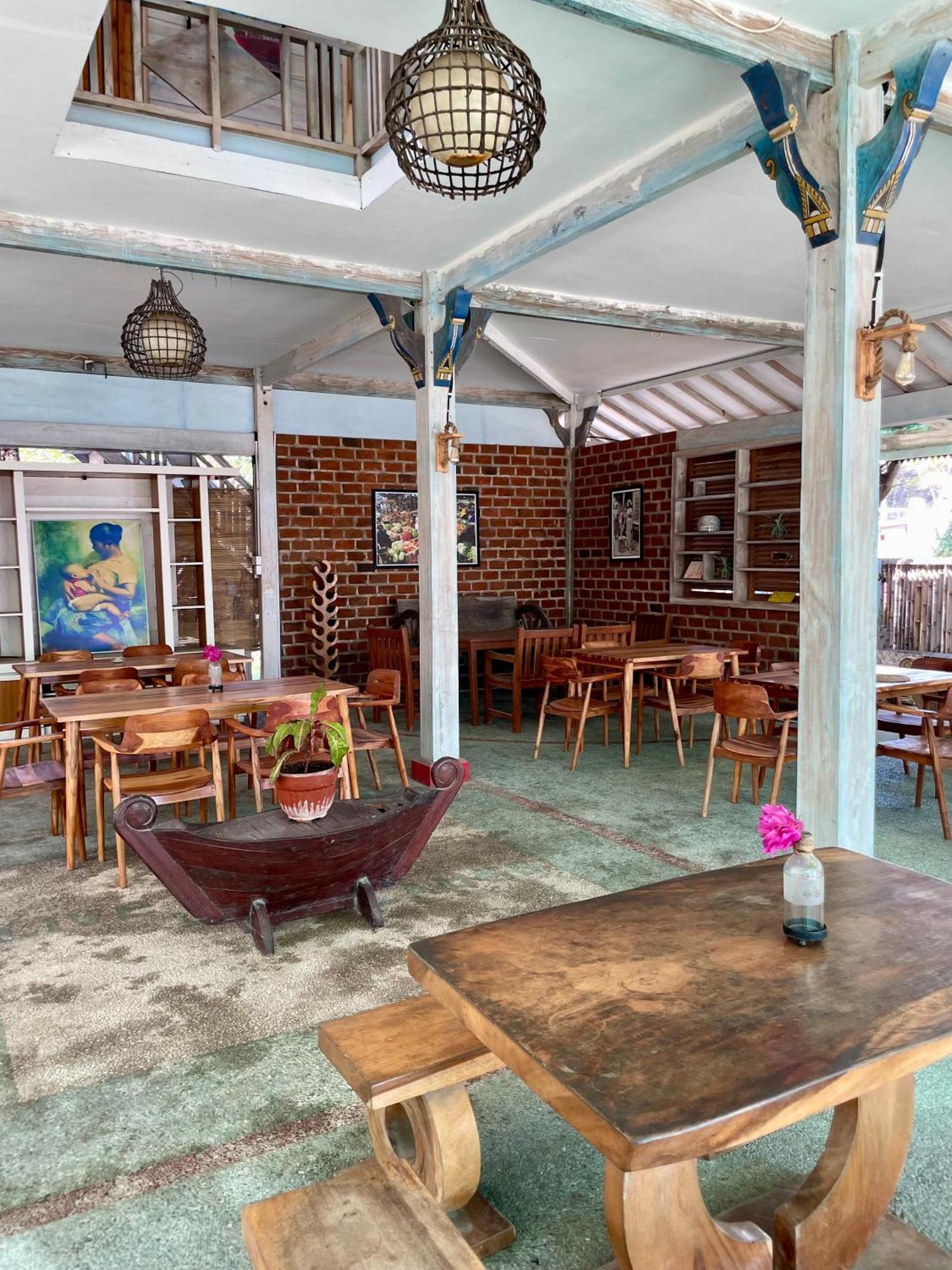 Hotel The Exile Sunsetpoint Gili Trawangan Exterior foto